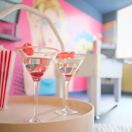 Popart Jacuzzi & Sauna De Gamme 牟罗兹