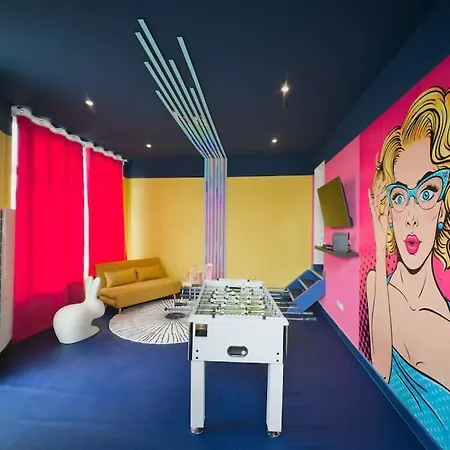 公寓 Popart Jacuzzi & Sauna De Gamme 牟罗兹