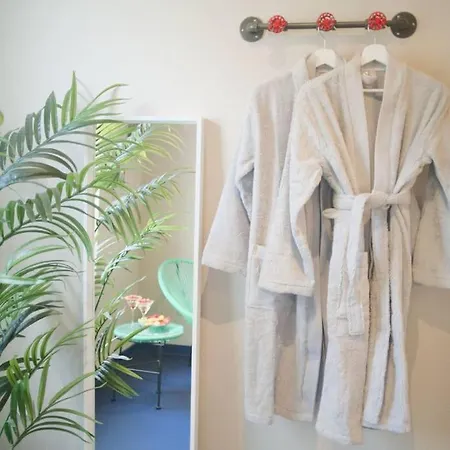 Popart Jacuzzi & Sauna De Gamme